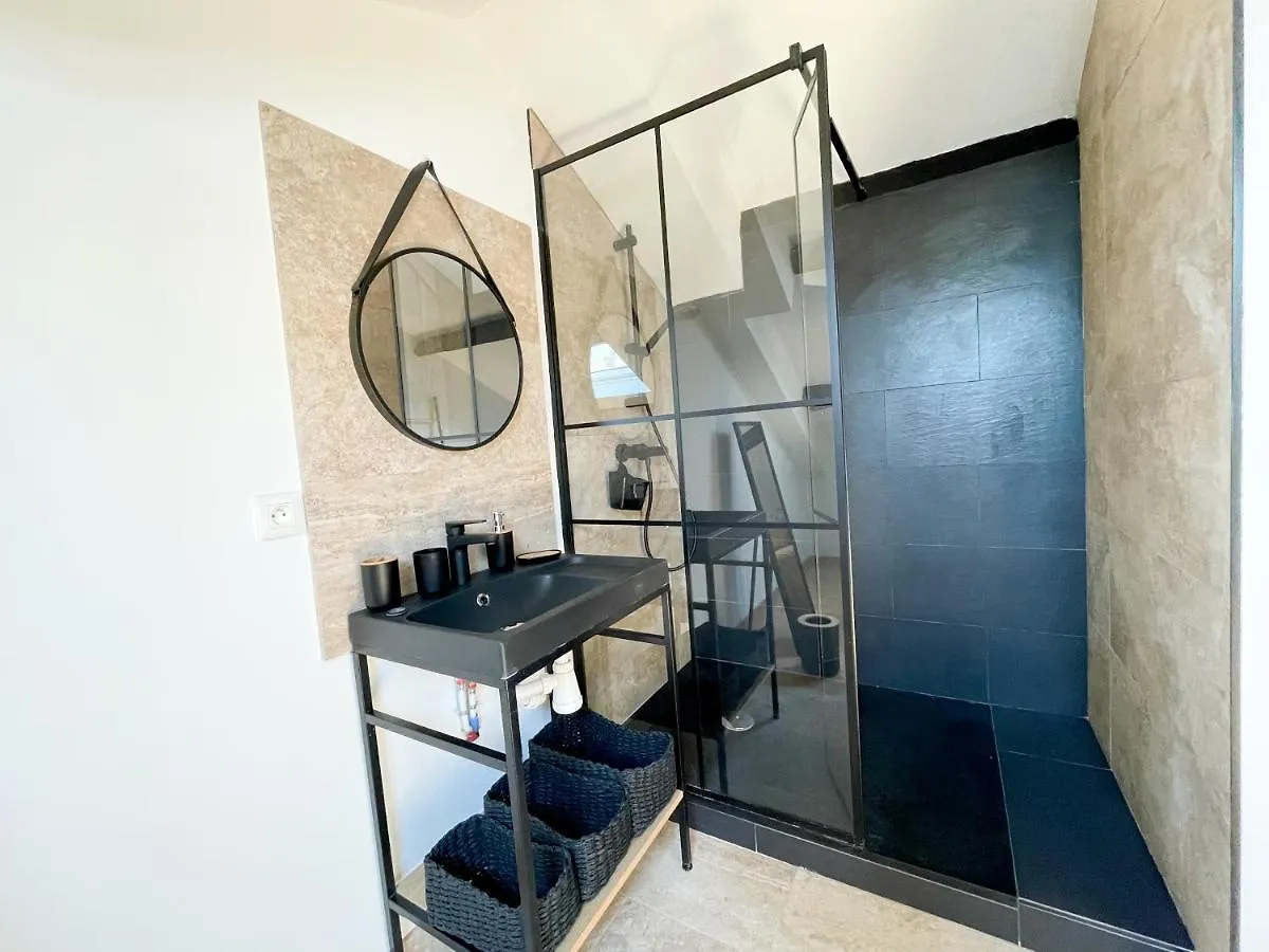 Luna Casa Villa Marseille 0*,